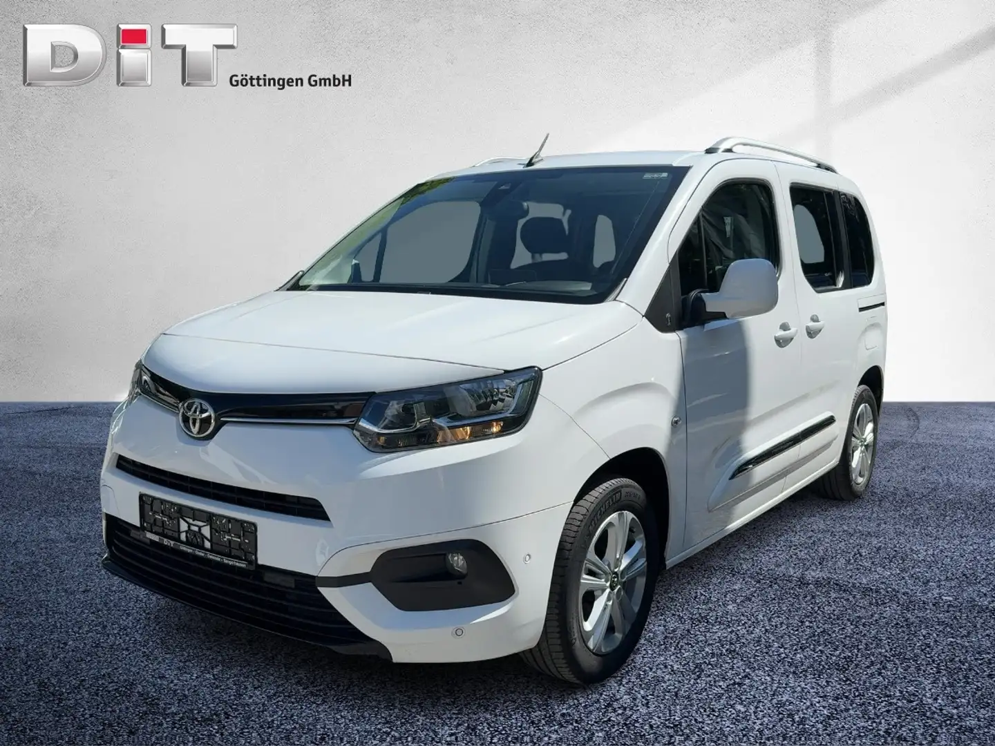 Toyota Proace City Verso 1.5 D-4D L1 D Team Deutschland Wit - 2