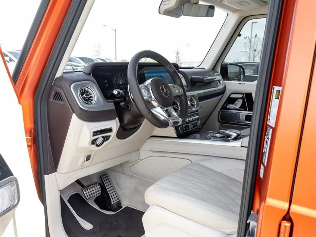 Mercedes-Benz G-Class снимка Mercedes-Benz G-Class