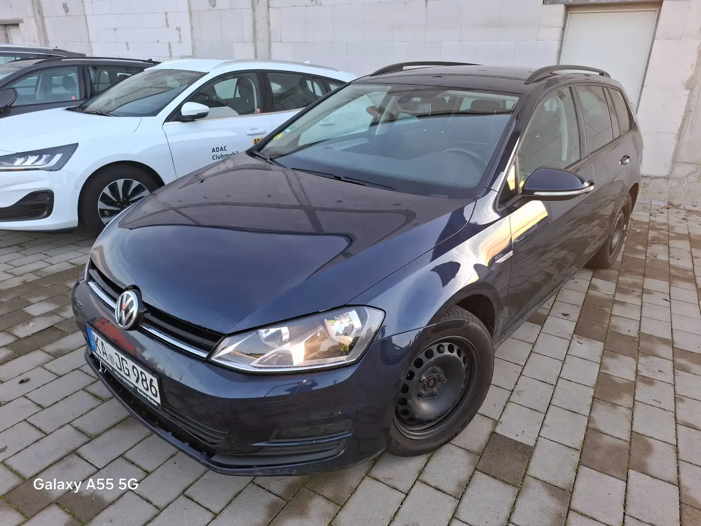 Volkswagen Golf Variant Cup BMT Bleu - 1