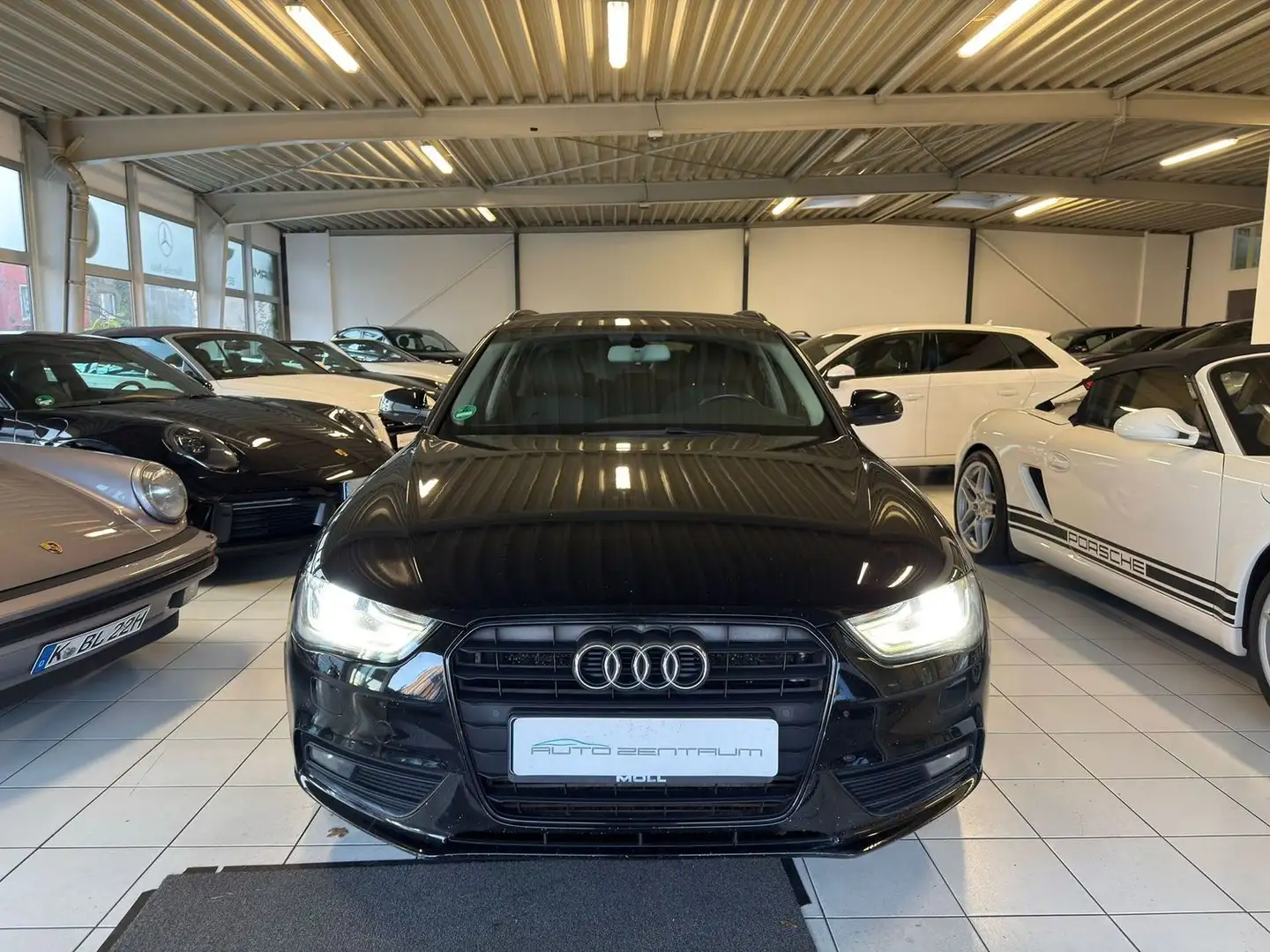 Audi A4 Ambition/8Fach/PDC Noir - 2