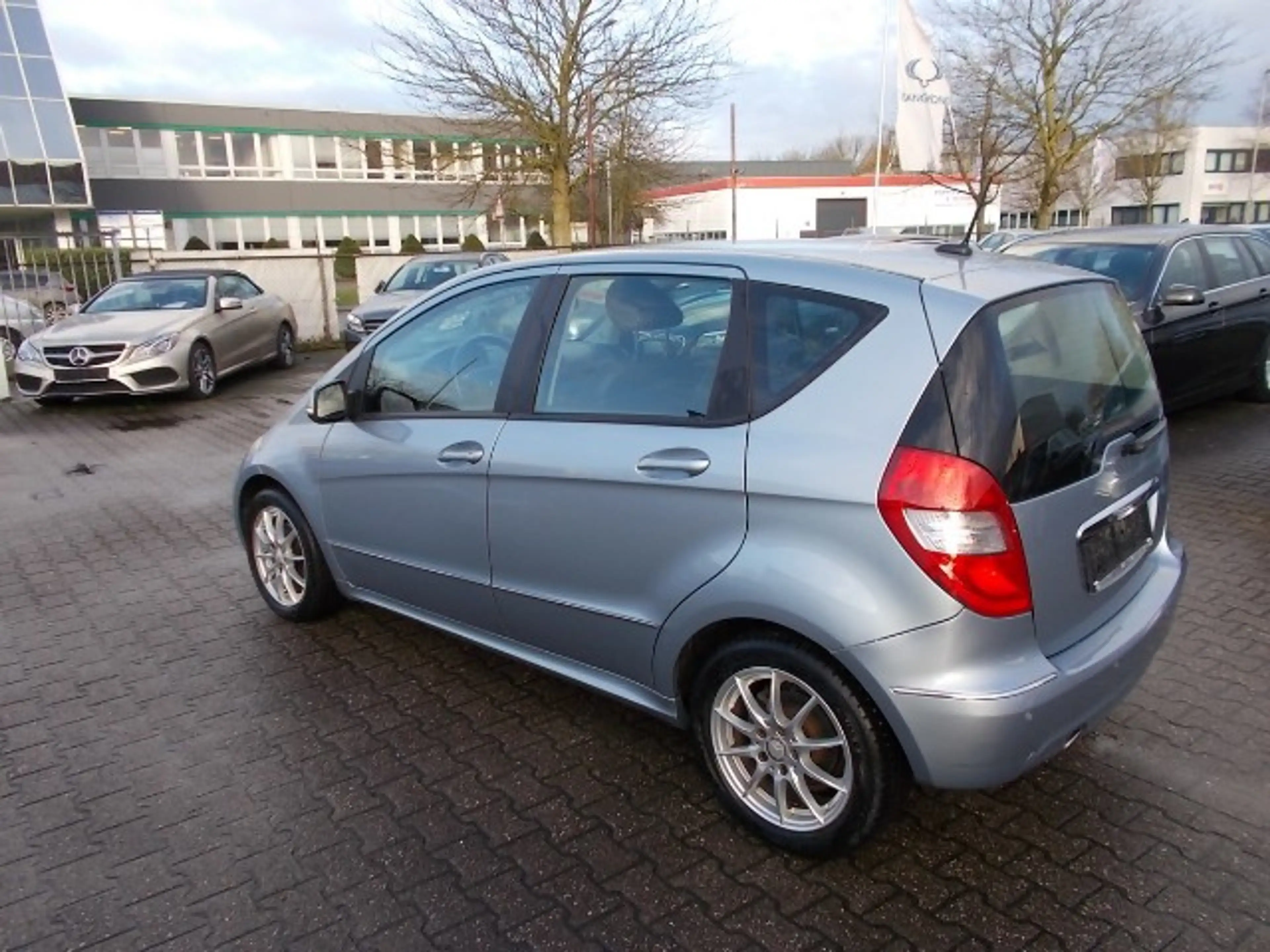 Mercedes-Benz A 150 A150 Elegance, Parkassistent Allwetter — photo 7