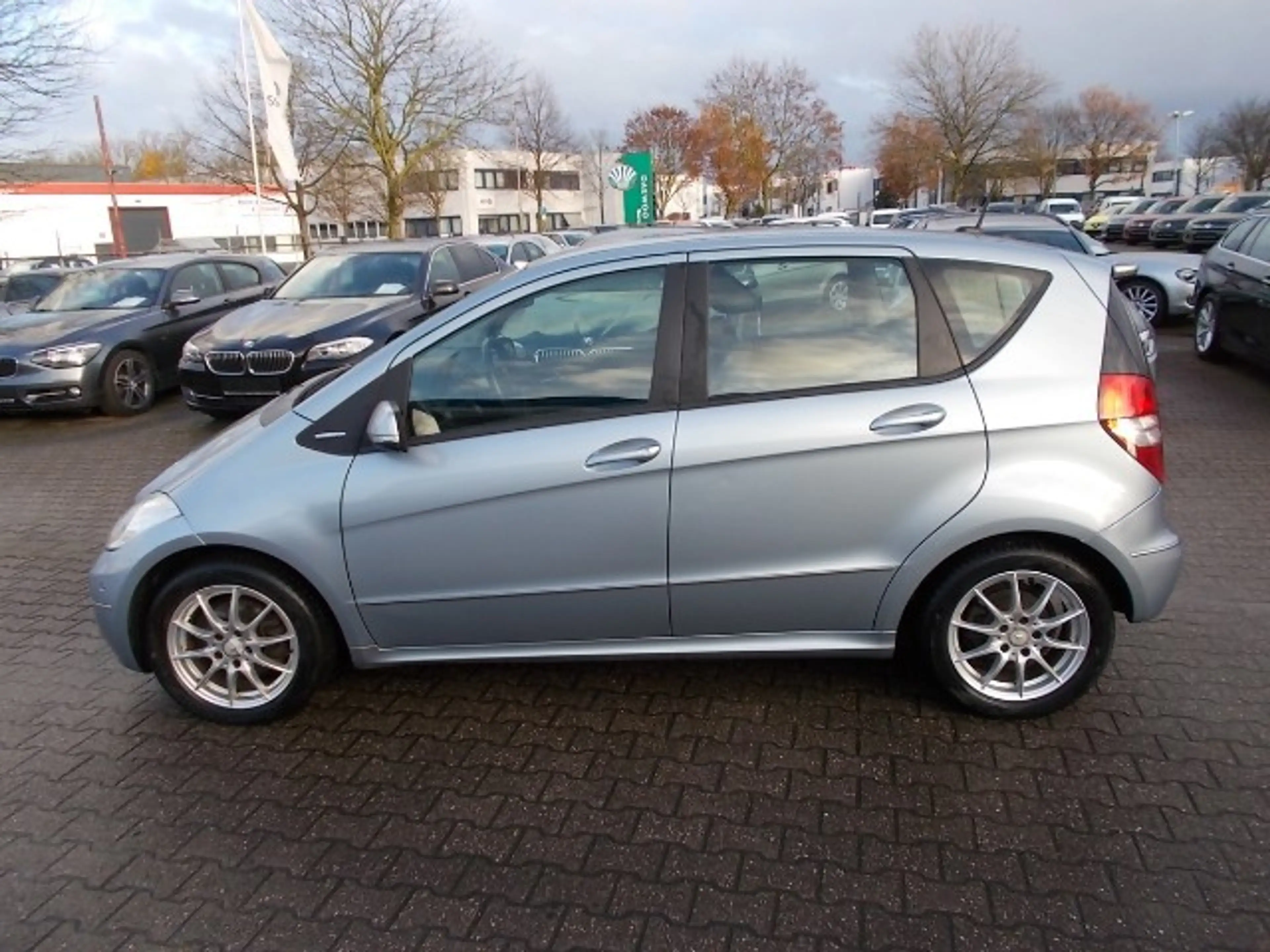 Mercedes-Benz A 150 A150 Elegance, Parkassistent Allwetter — photo 8