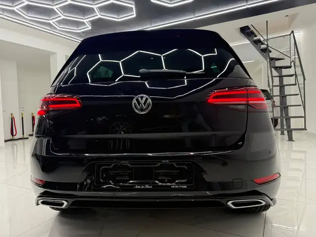 Volkswagen Golf GOLF 7.5 R LINE