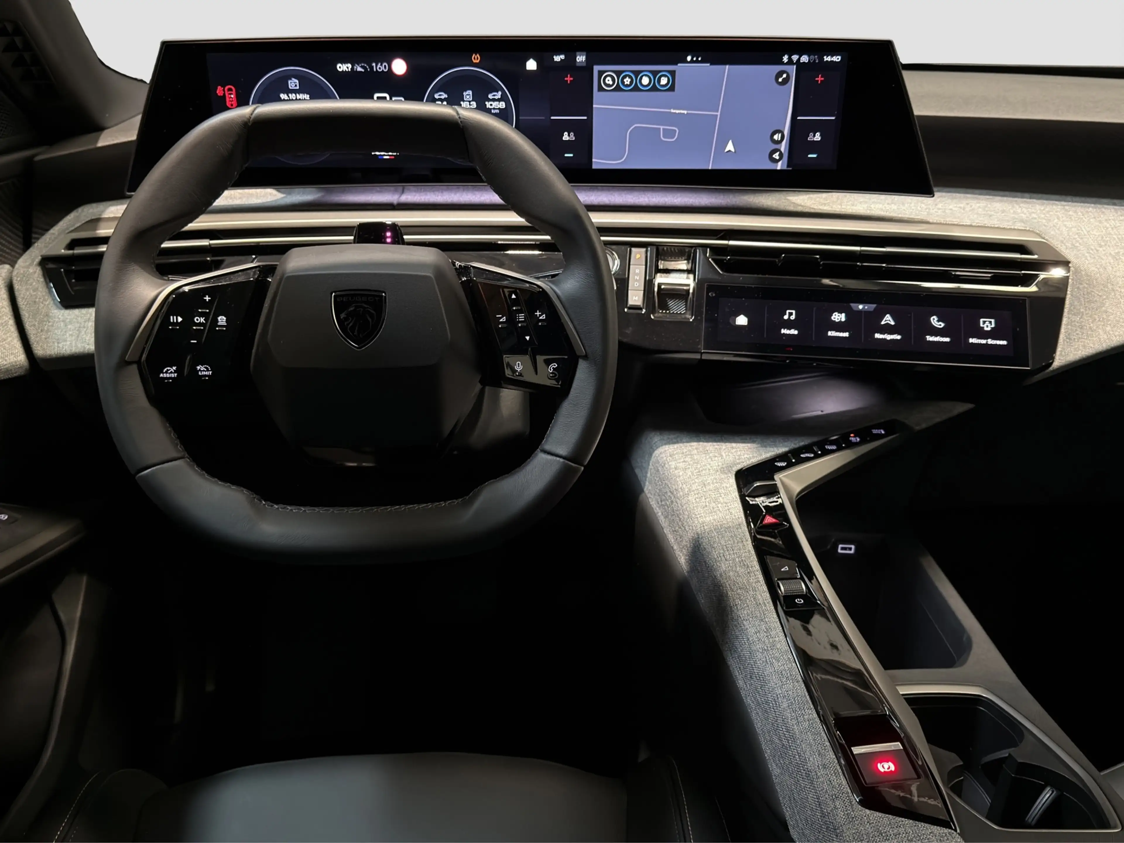Peugeot 5008 1.2 Hybrid 145 Allure 7p|360|Keyless|ACC|Carplay|F — photo 8