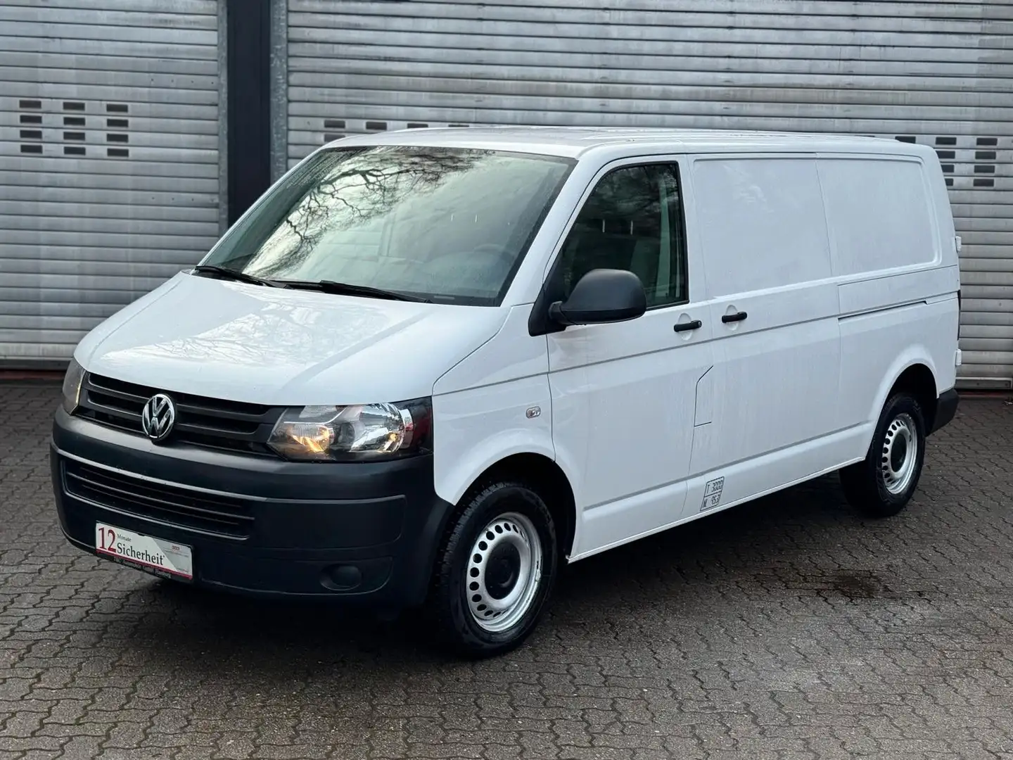 Volkswagen T5 Transporter Kasten-Kombi Kasten lang White - 2
