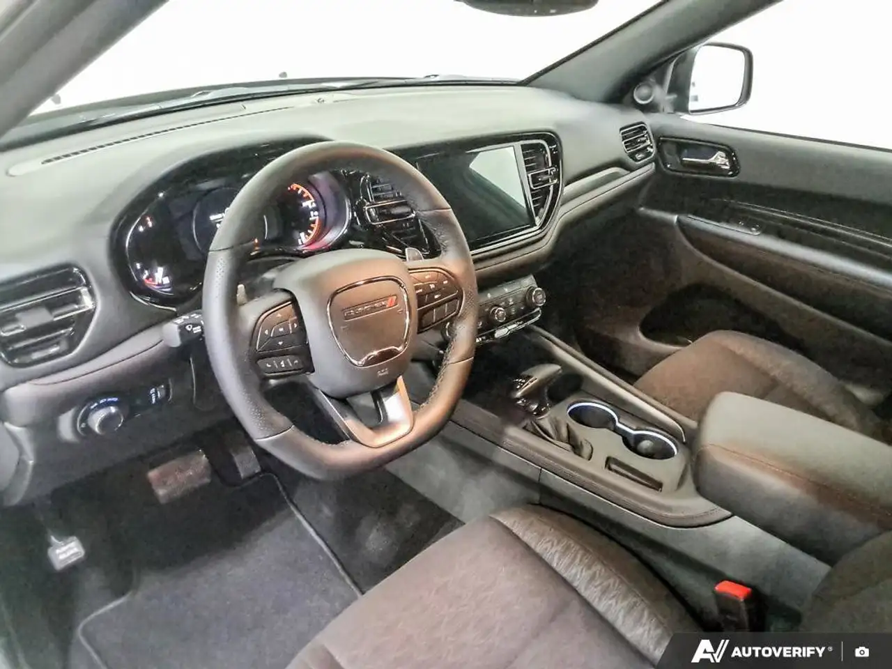 Dodge Durango снимка Dodge Durango