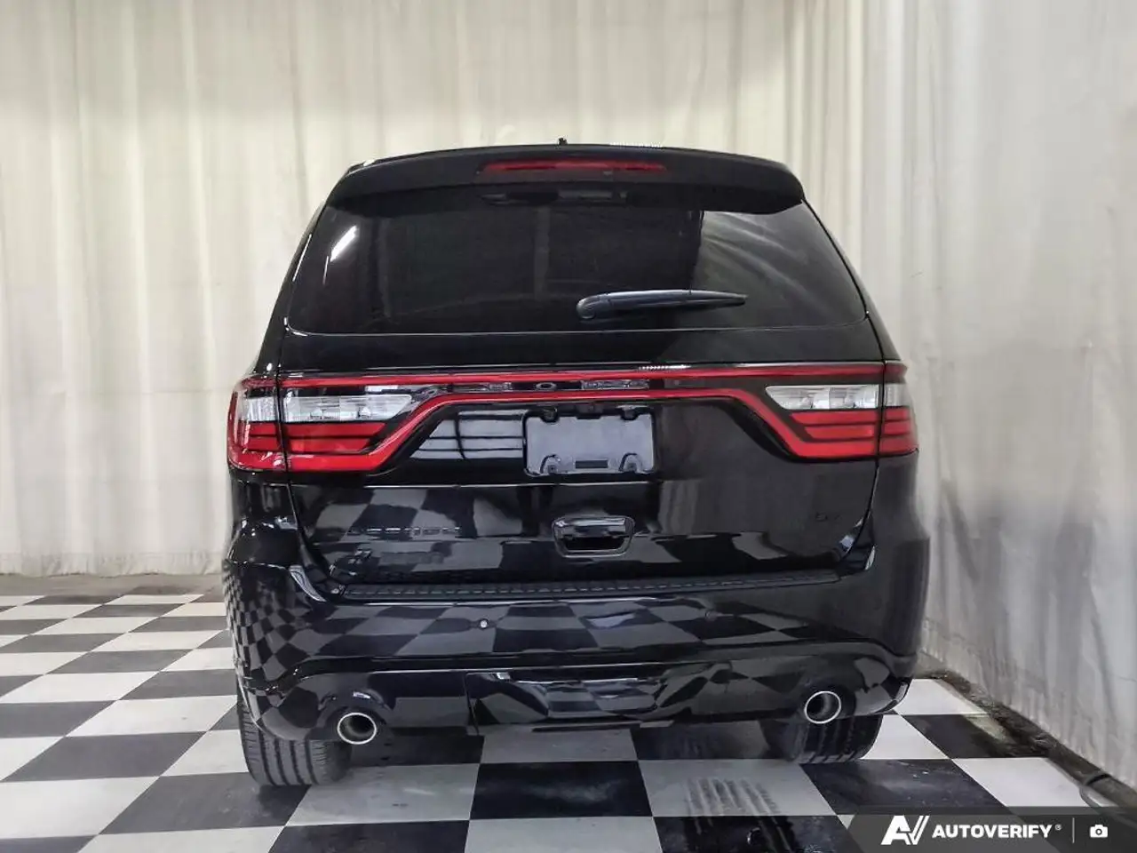 Dodge Durango снимка Dodge Durango