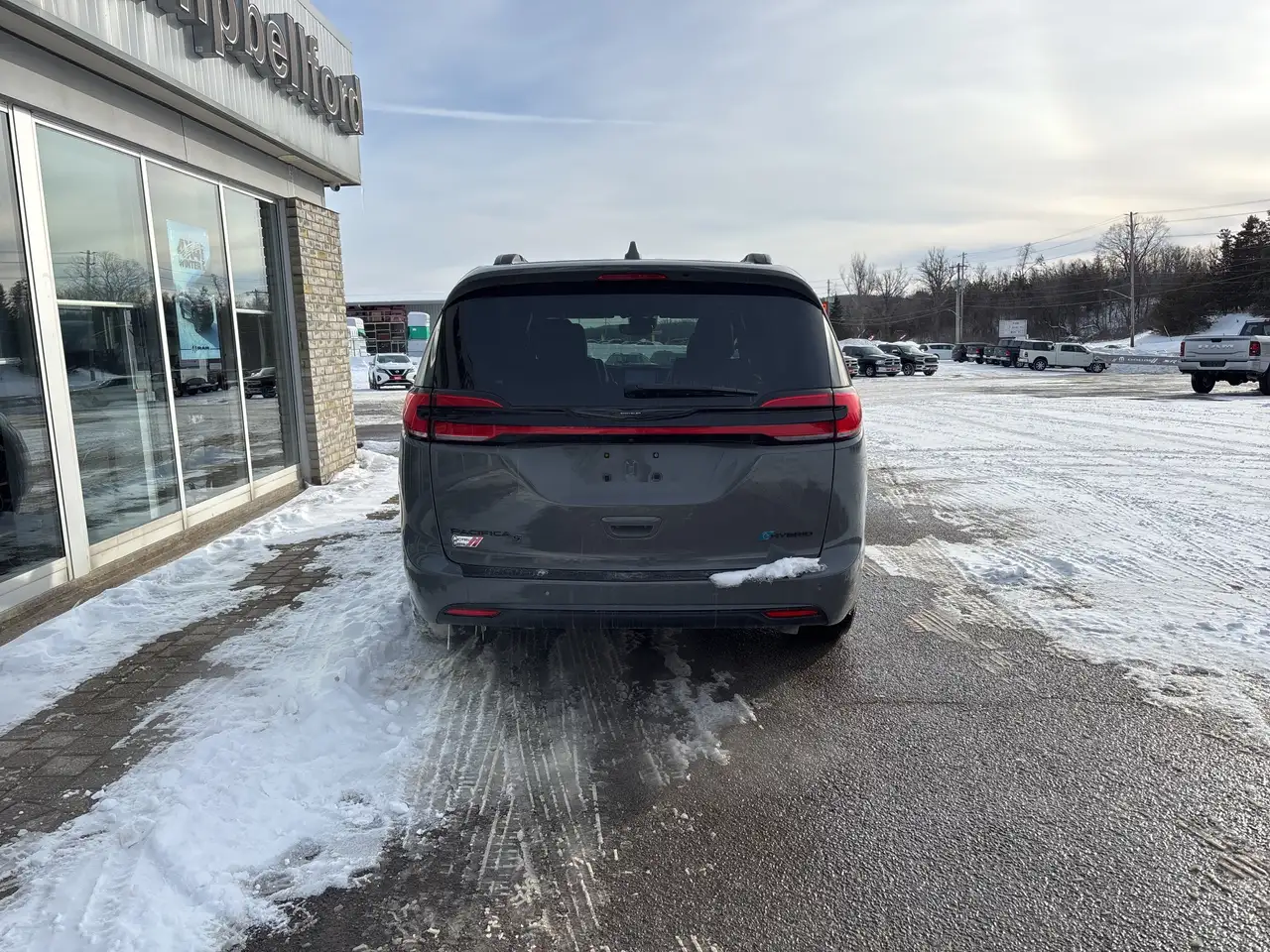 Chrysler Pacifica снимка Chrysler Pacifica
