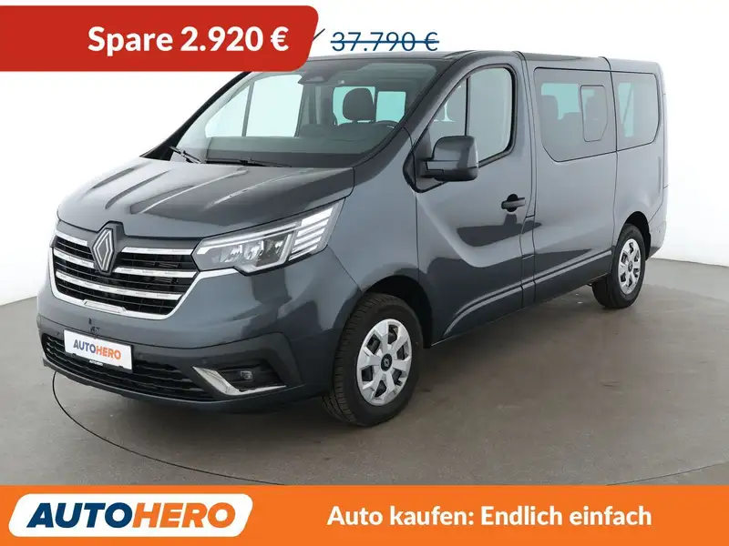 RENAULT Trafic