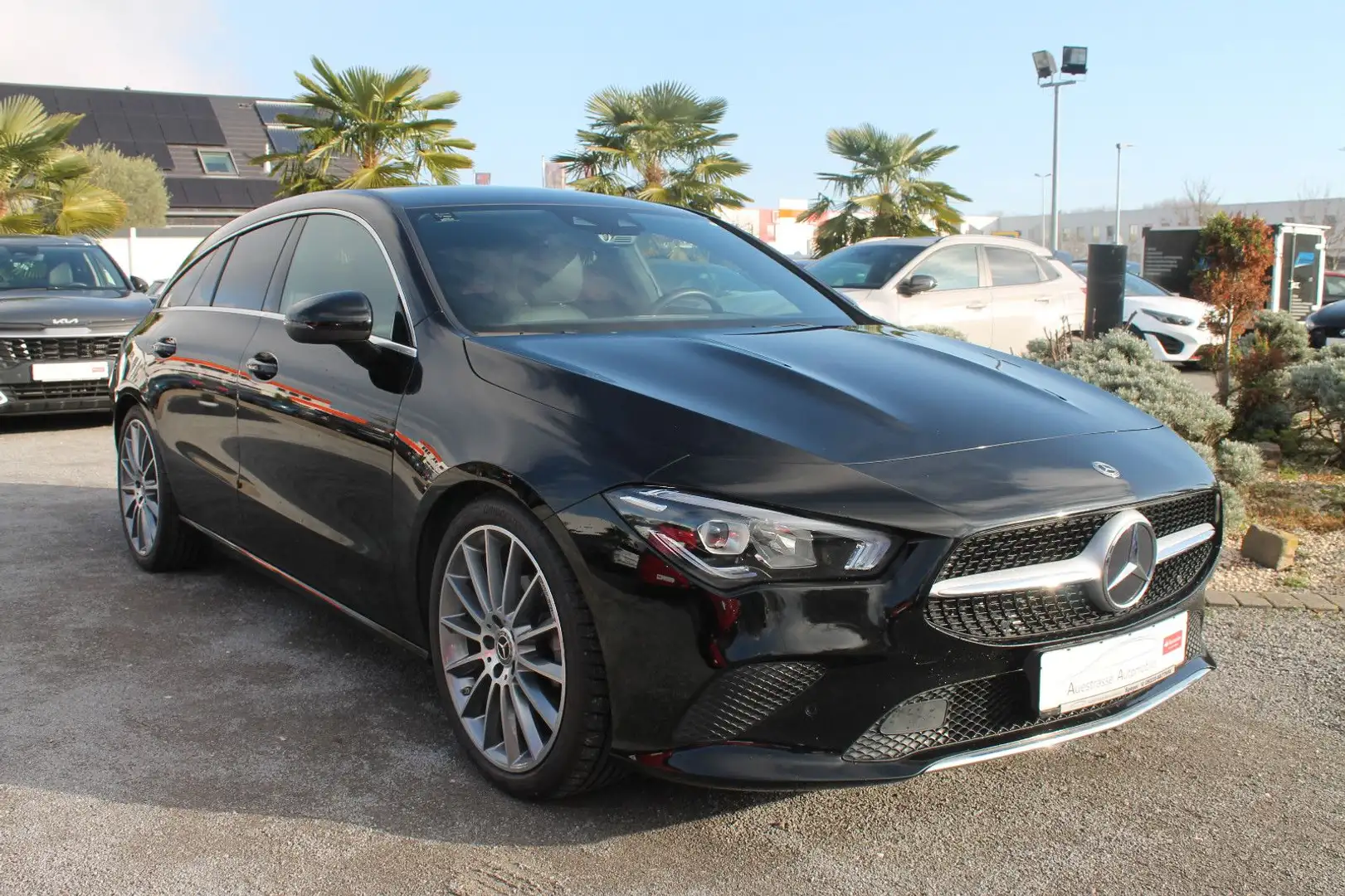 Mercedes-Benz CLA 180 CLA Shooting Brake, Kamera, Navi, Ambiente, SHZ Noir - 1