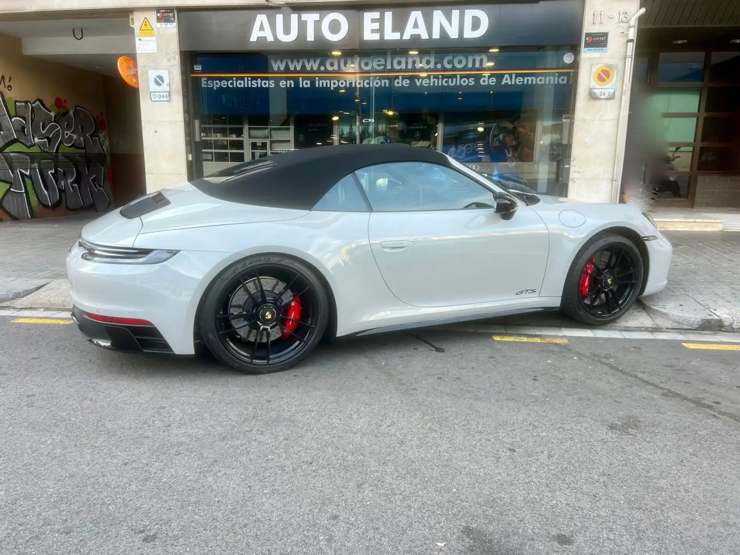 Porsche 911 992 Carrera GTS Gris - 1