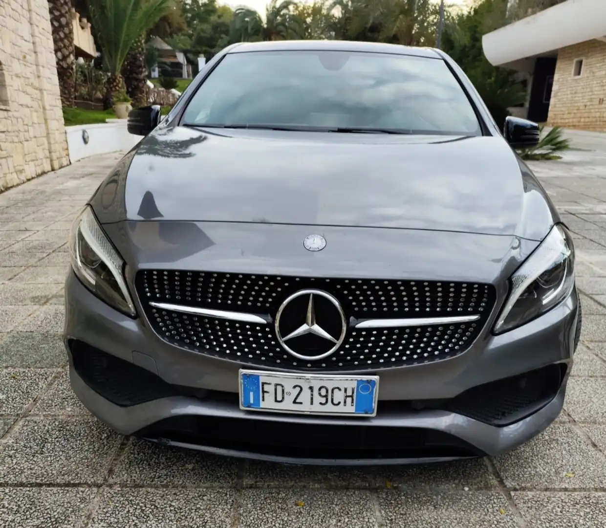 Mercedes-Benz A 180 d Premium my16 - 1