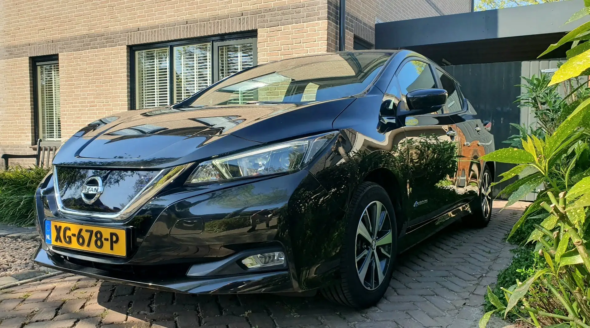 Nissan Leaf Leaf Acenta 40 kWh Fekete - 1