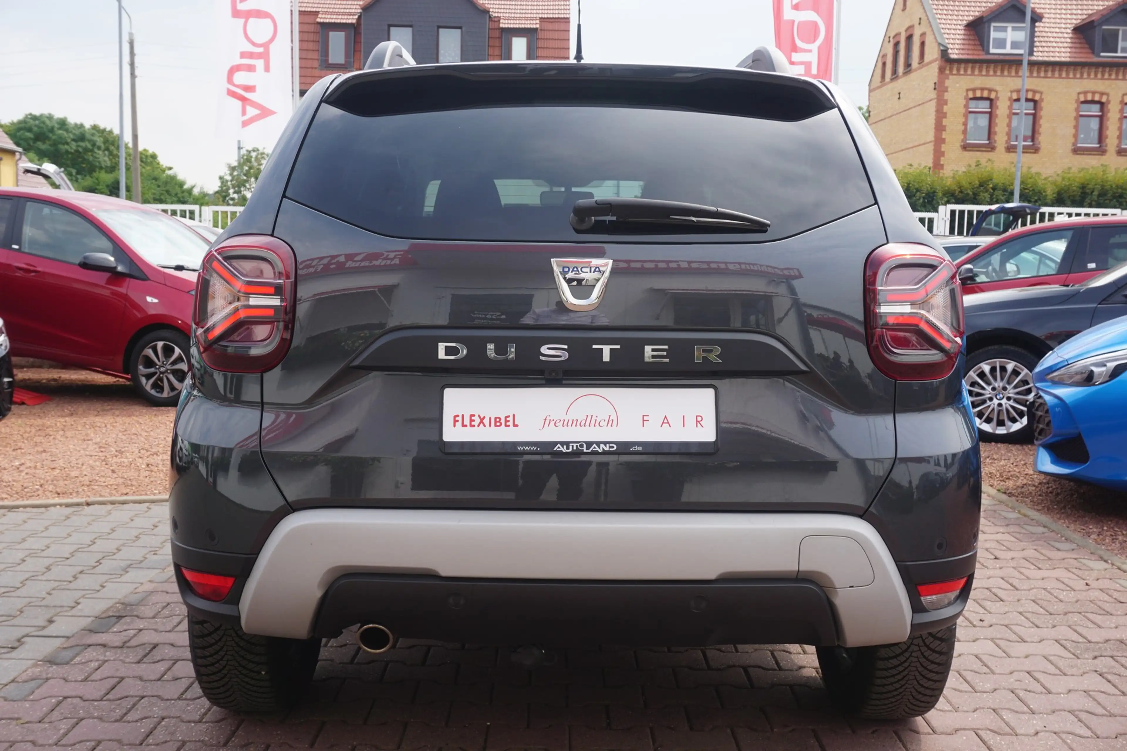 Dacia Duster II 1.3 TCe Prestige Aut. LED Navi Kamera — photo 4