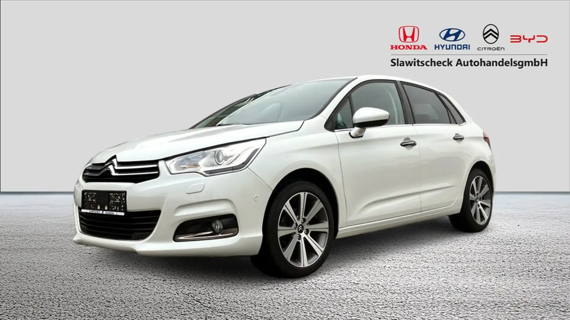 Citroen C4 PureTech 110 Feel Weiß - 1