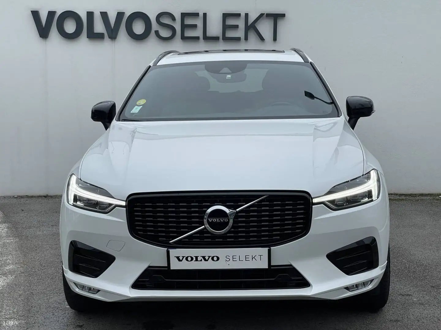 Volvo XC60 B4 (Diesel) 197 ch Geartronic 8 R-Design White - 2