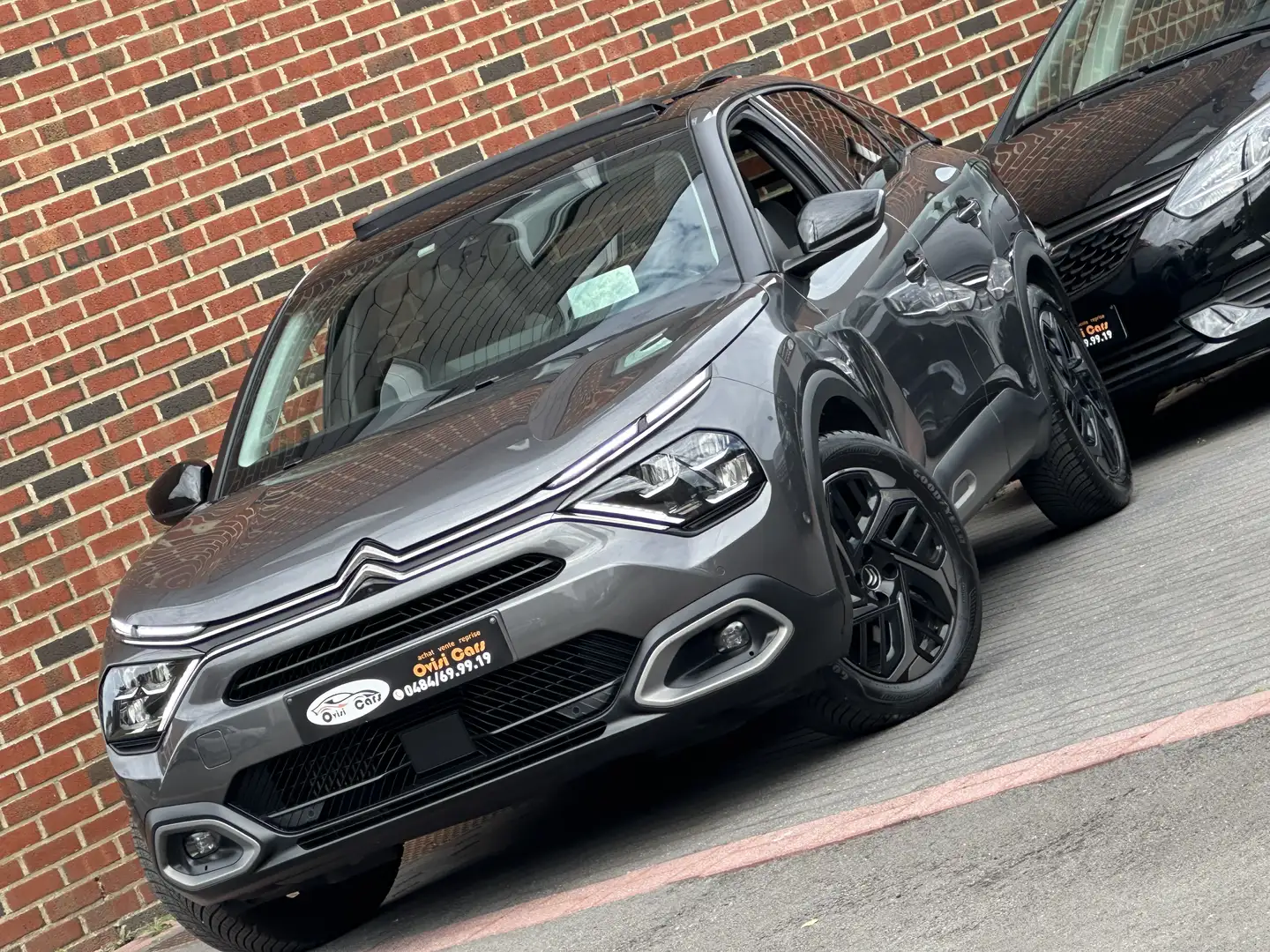 Citroen C4 // AUTOMATIQUE // ÉTAT NEUF // Gris - 1