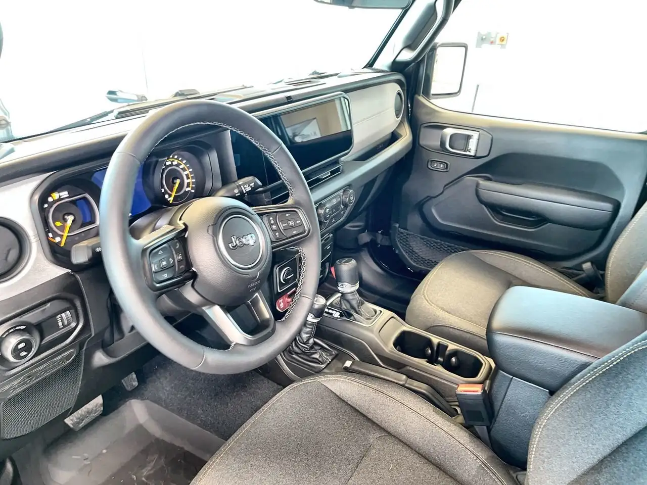Jeep Gladiator снимка Jeep Gladiator
