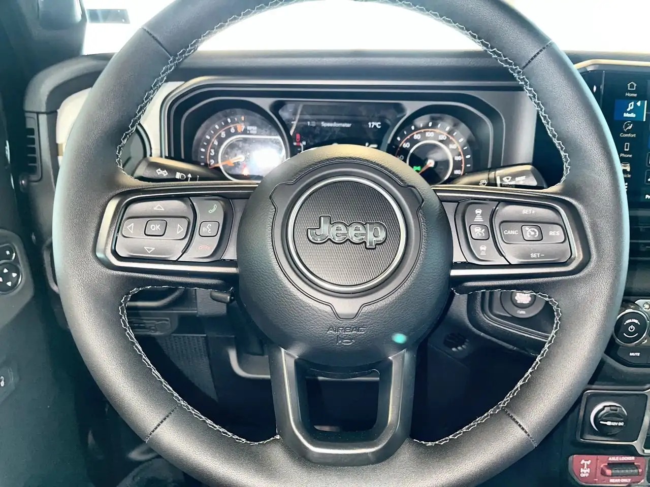 Jeep Gladiator снимка Jeep Gladiator