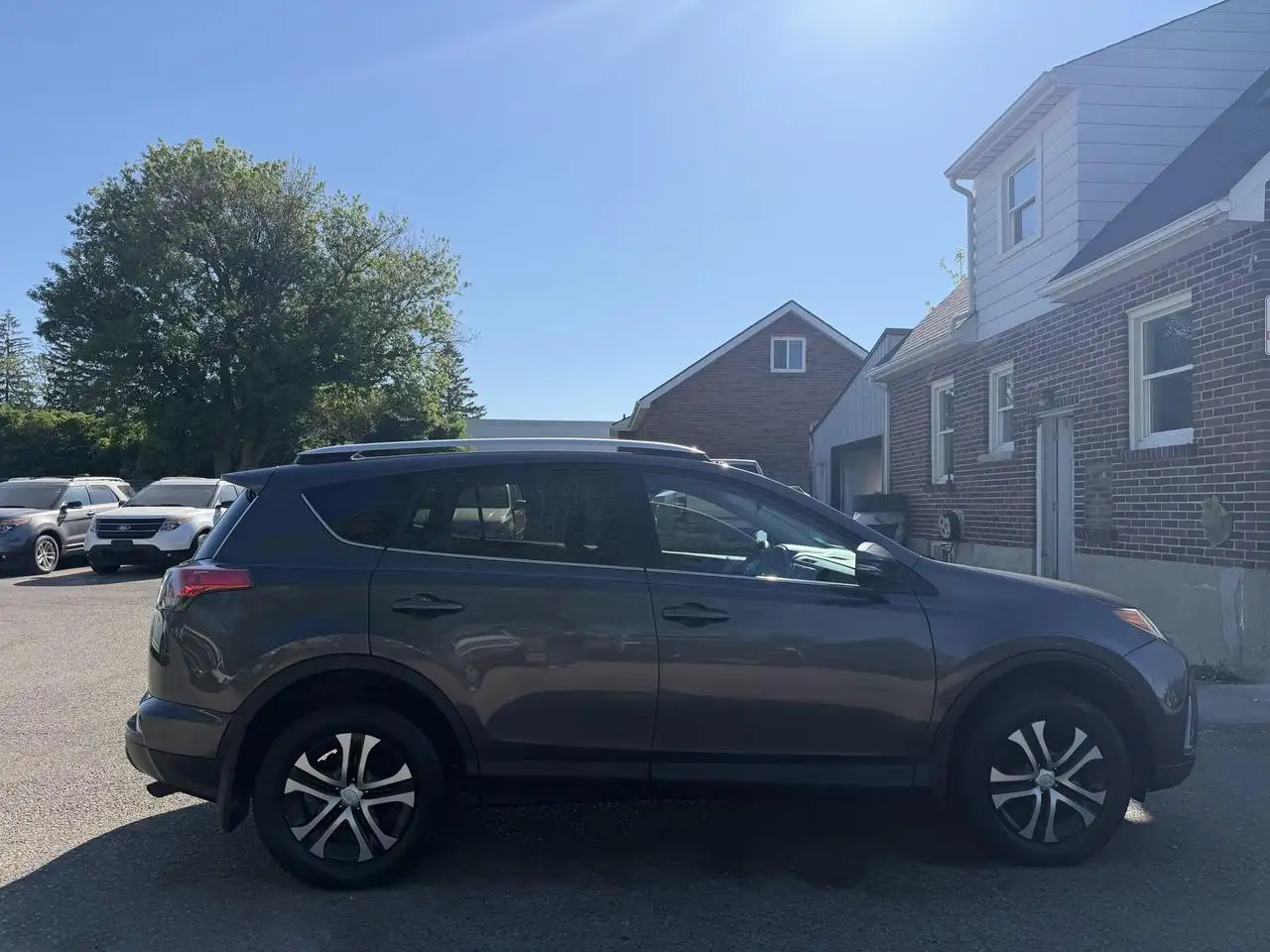 Toyota RAV 4 photo Toyota RAV 4