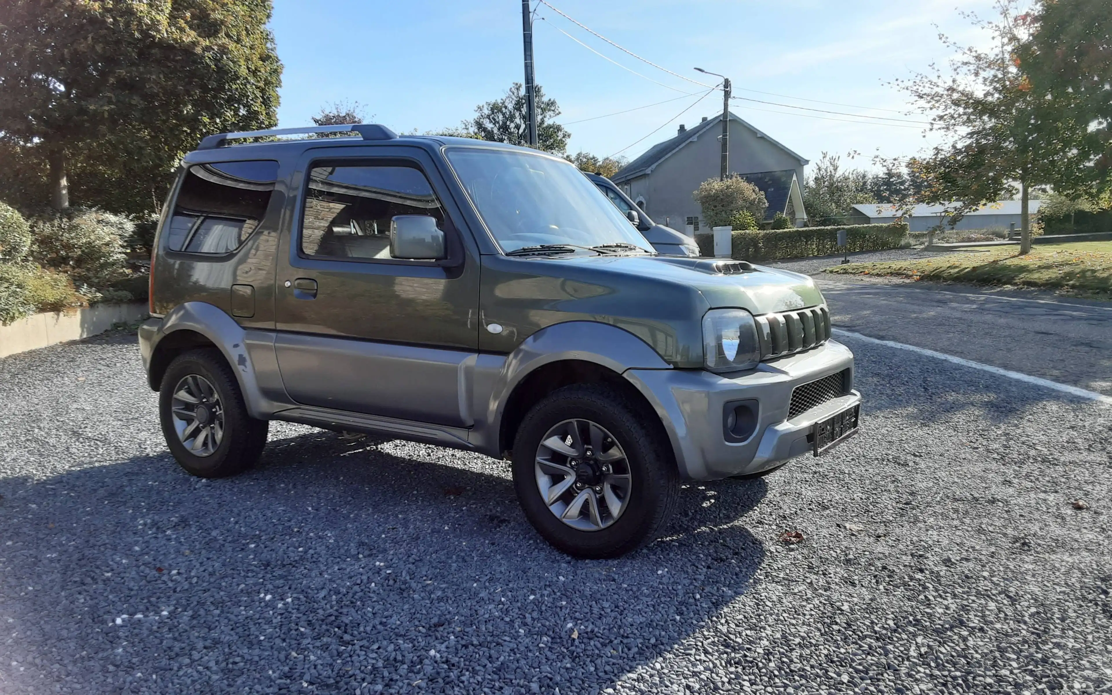 Suzuki Jimny — photo 3