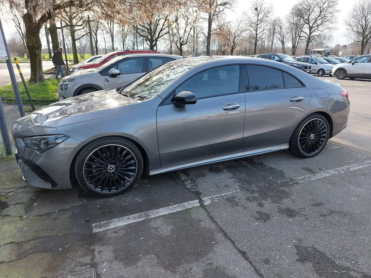 Mercedes-Benz CLA 180