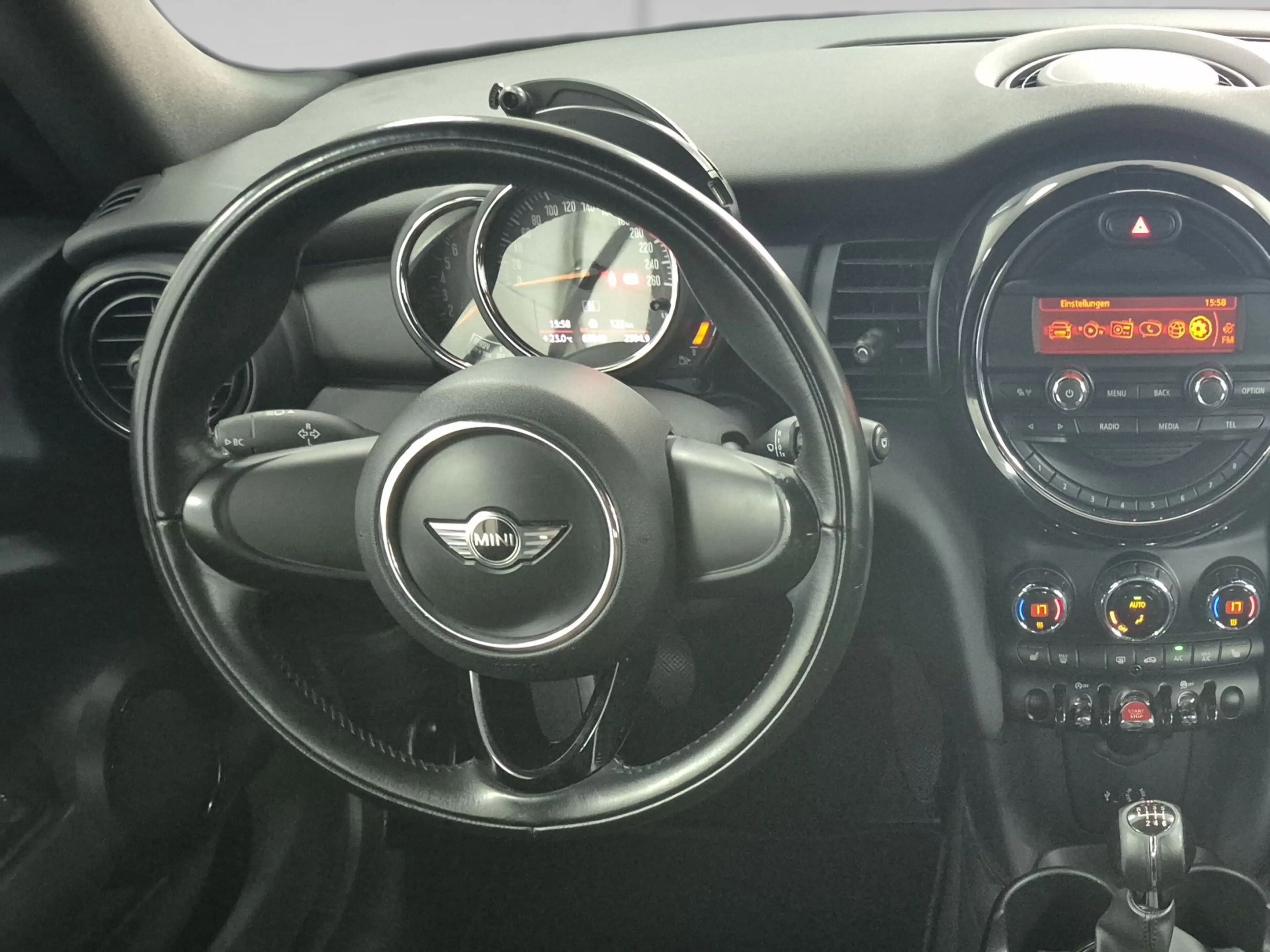 MINI One Cabrio *JohnCooperWorks*PDC*SHZ* — photo 15