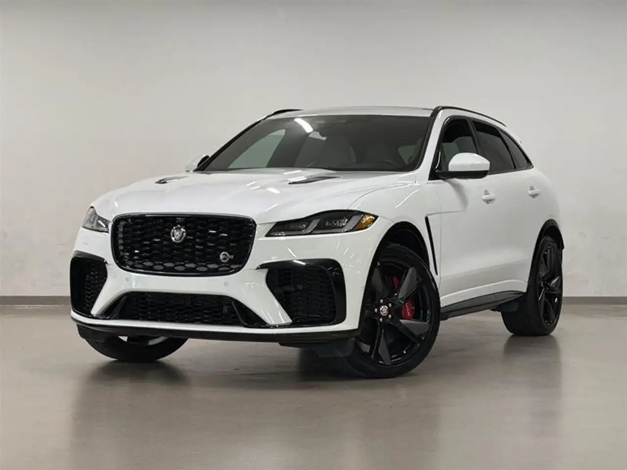 Jaguar F-Pace снимка Jaguar F-Pace