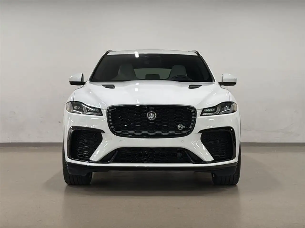 Jaguar F-Pace снимка Jaguar F-Pace