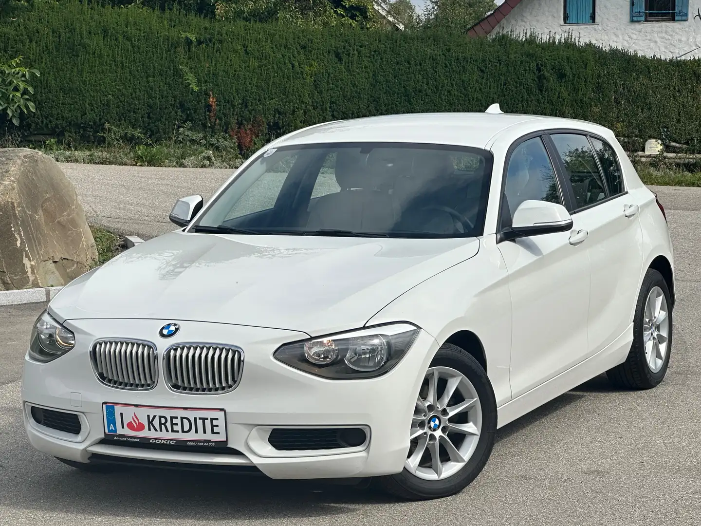 BMW 116 Urban*Edition*WenigKm*Öamtc Pickerl*Kredit*PDC Weiß - 1