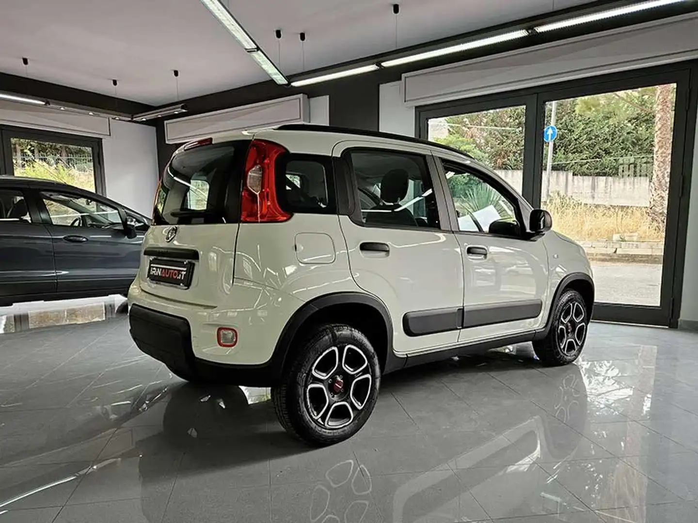 Fiat Panda Panda 0.9 t.air t. natural power City Life Bianco - 2