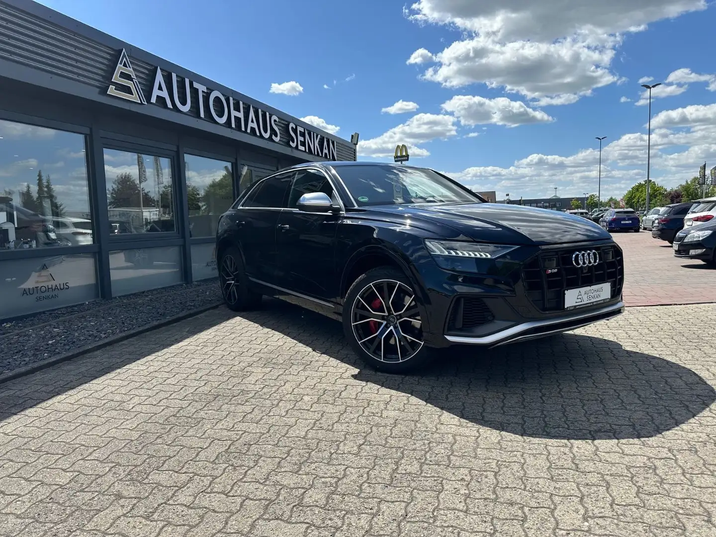 Audi SQ8 4.0 TDI quattro*PANORAMA*360°*B&O*22"ALU*AHK Schwarz - 1