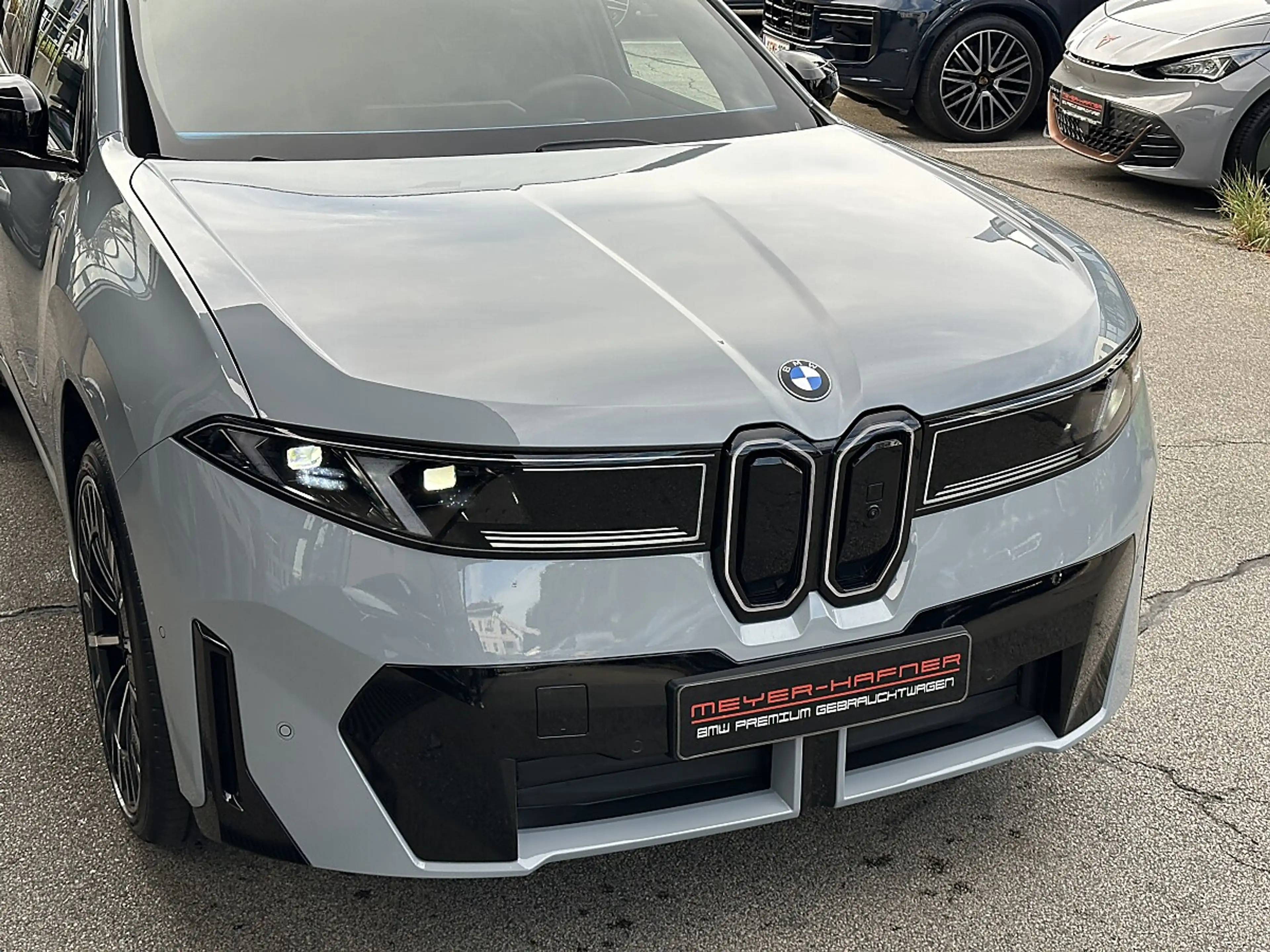 BMW iX3 50 xDrive M-Paket PRO — photo 5