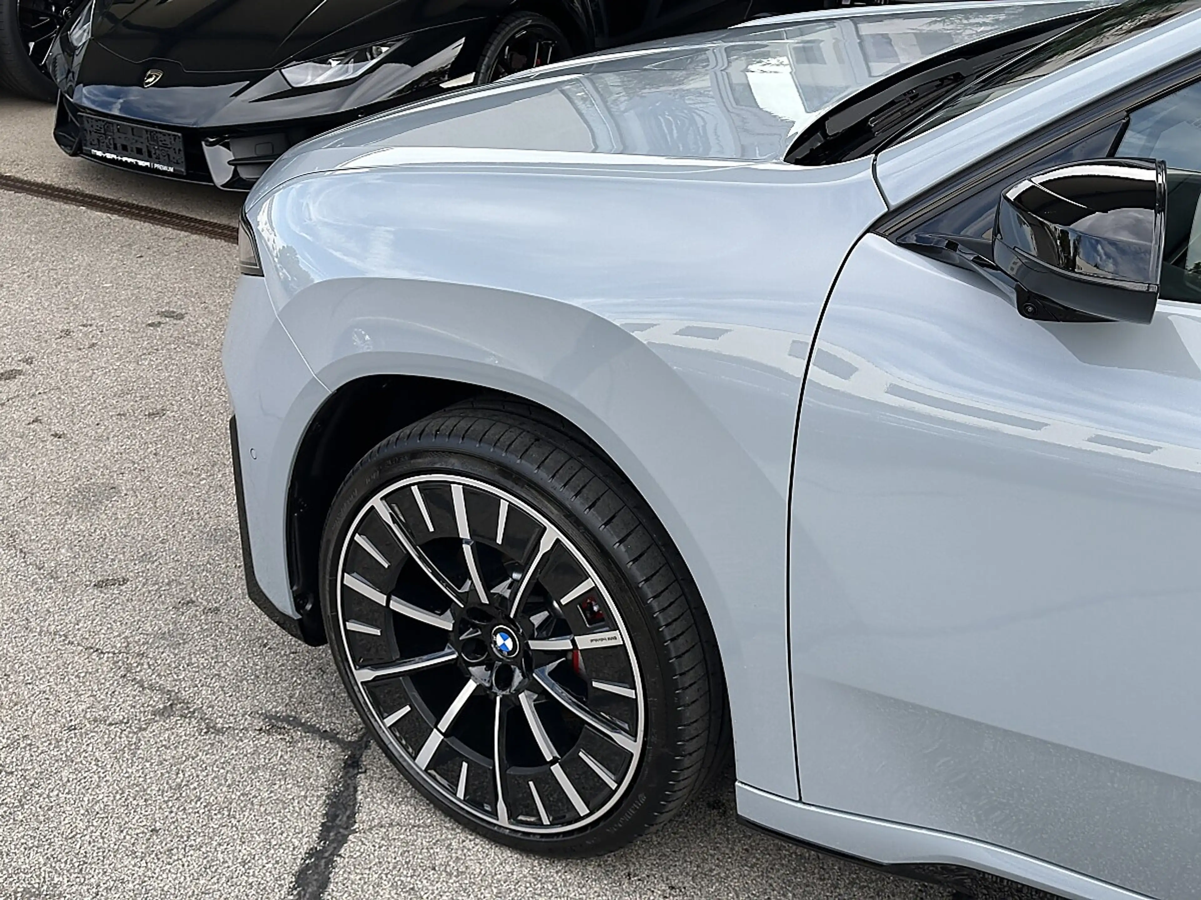 BMW iX3 50 xDrive M-Paket PRO — photo 9