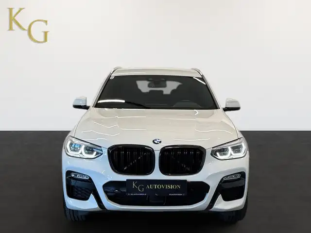 BMW X3 view 11