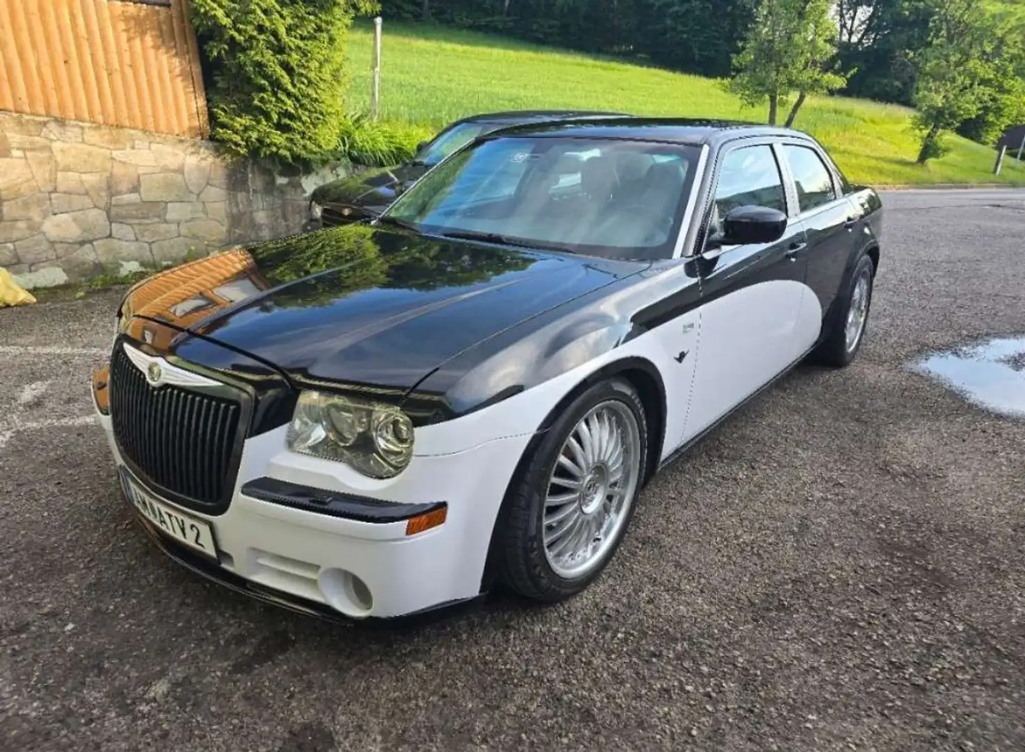 Chrysler 300 SRT 6.1L SRT8 - 1