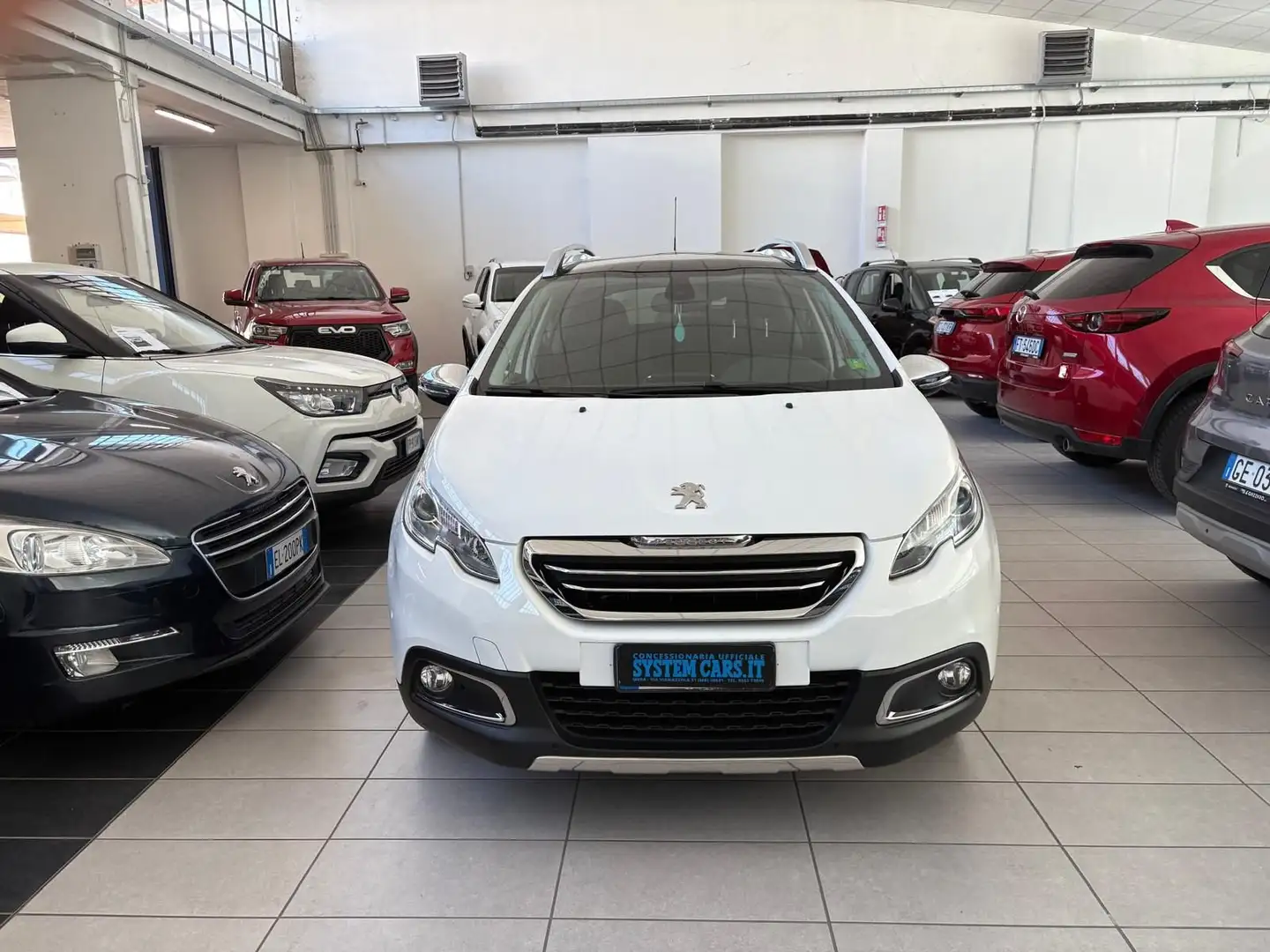 Peugeot 2008 1.6 e-HDi 92 CV Stop&Start Allure Blanco - 2
