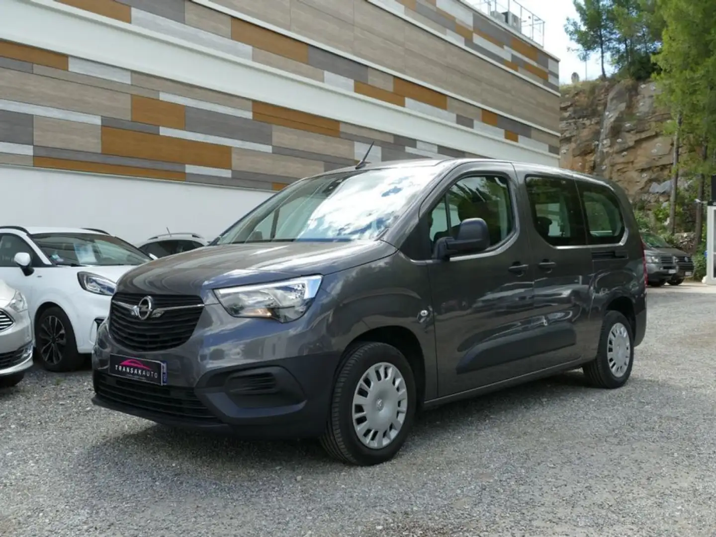 Opel Combo LIFE L2HI 1.2 110 Ch BVM6 Grau - 1