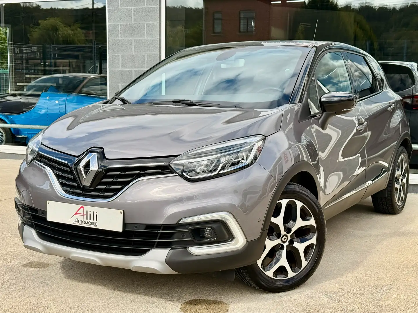 Renault Captur Captur 0.9*Edition*Full Led*Camera*Gps*Garantie* Gris - 1