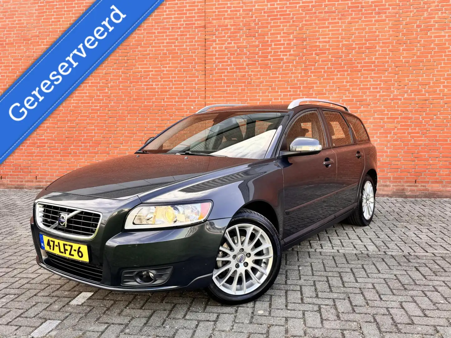 Volvo V50 2.0 Momentum| EERSTE EIGENAAR|MEMORY|CRUISE|NAVI siva - 1
