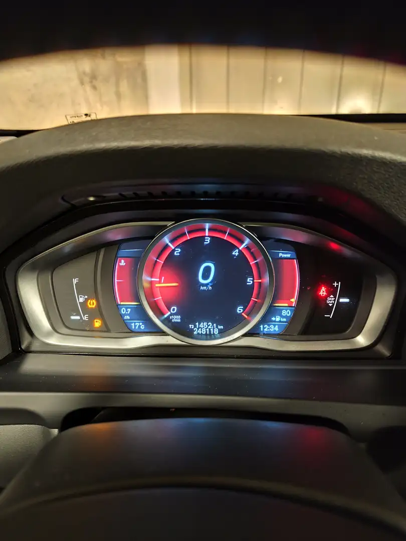 Volvo S60 S60 2.4D 163 Momentum Gris - 1