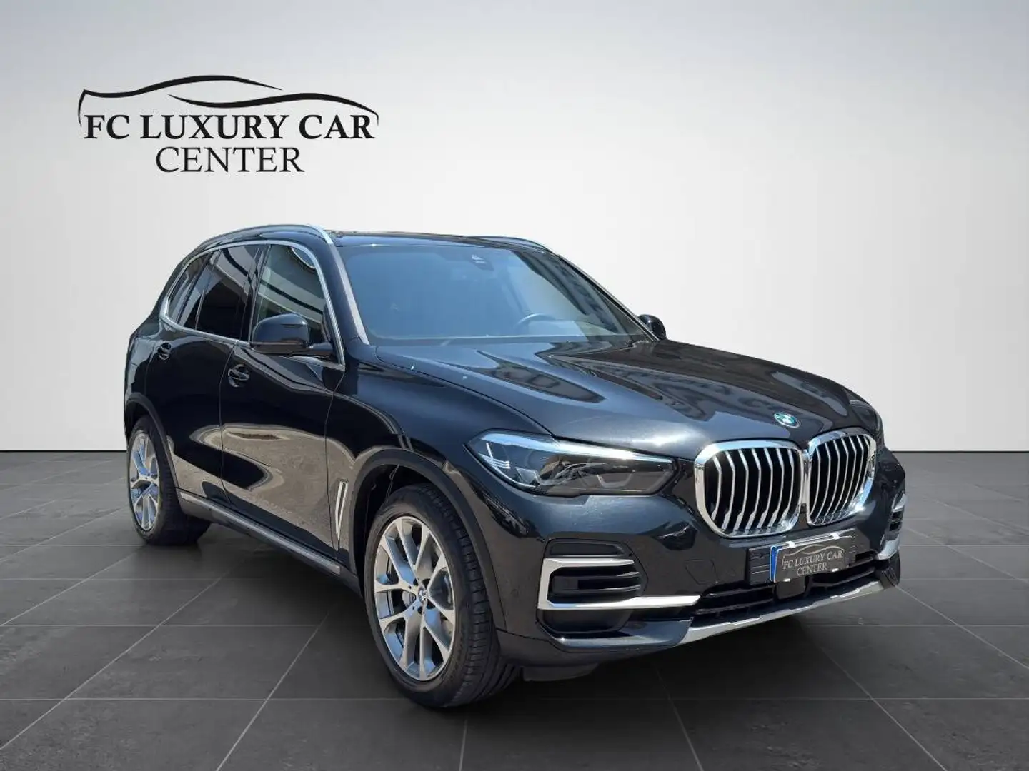 BMW X5 Xdrive 30d mhev 48V xLine auto Noir - 1