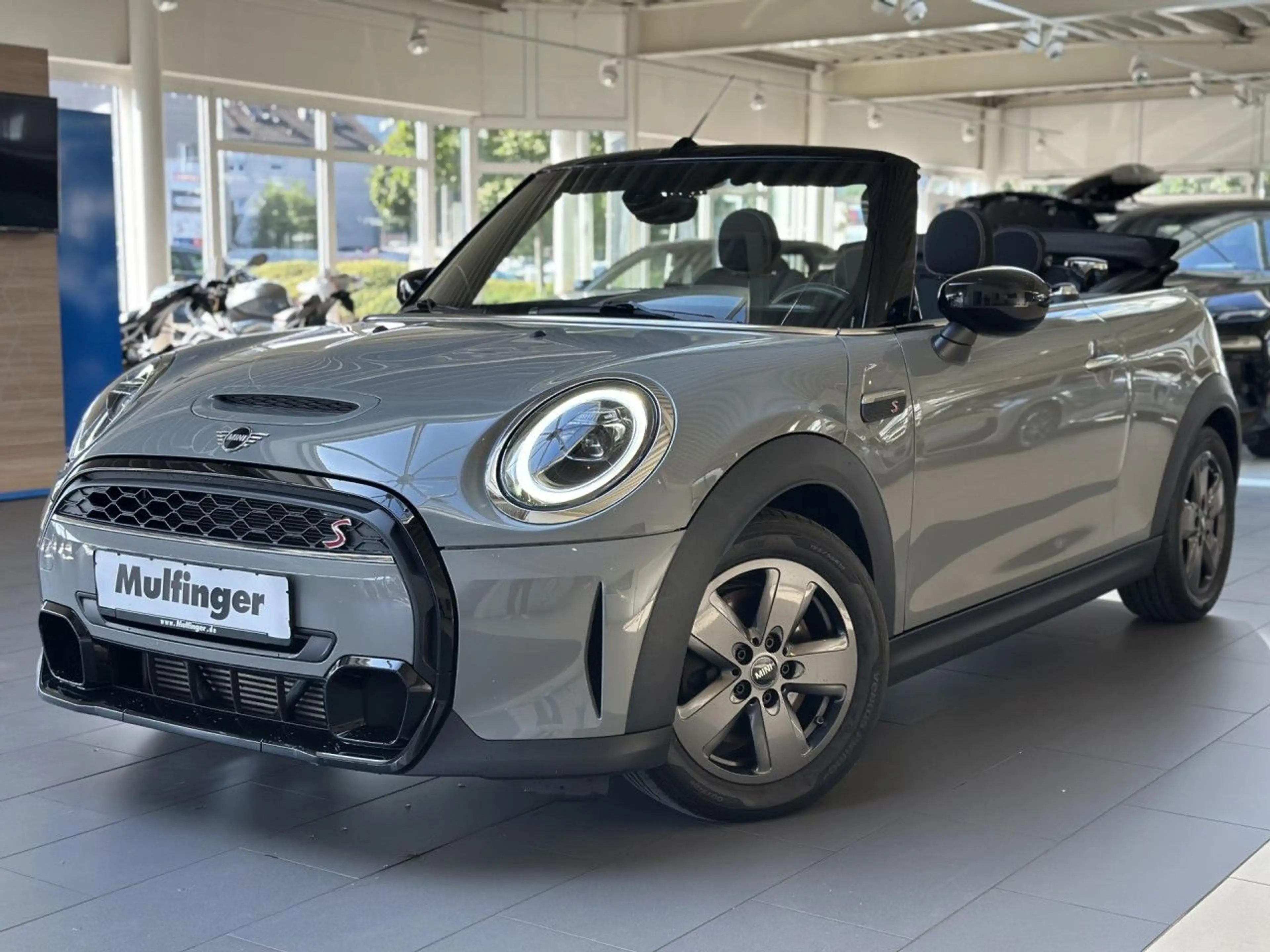 MINI Cooper S Cabrio Sports.LED PDC Sitzheizung DAB — photo 2