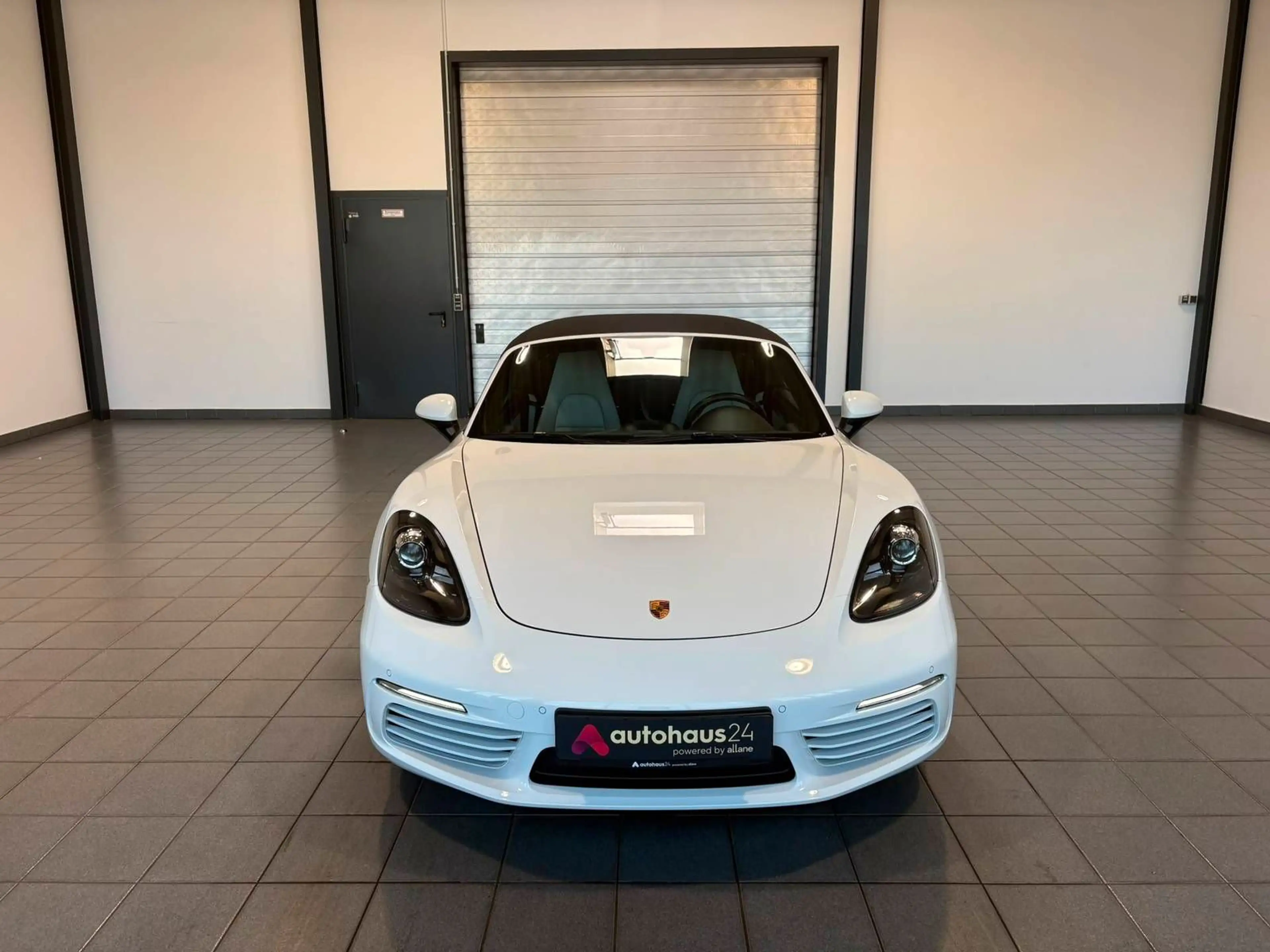 Porsche Boxster 718 Cayman / Boxster 2.0 Navi|CAM|Xenon|Sitzhzg. — photo 2