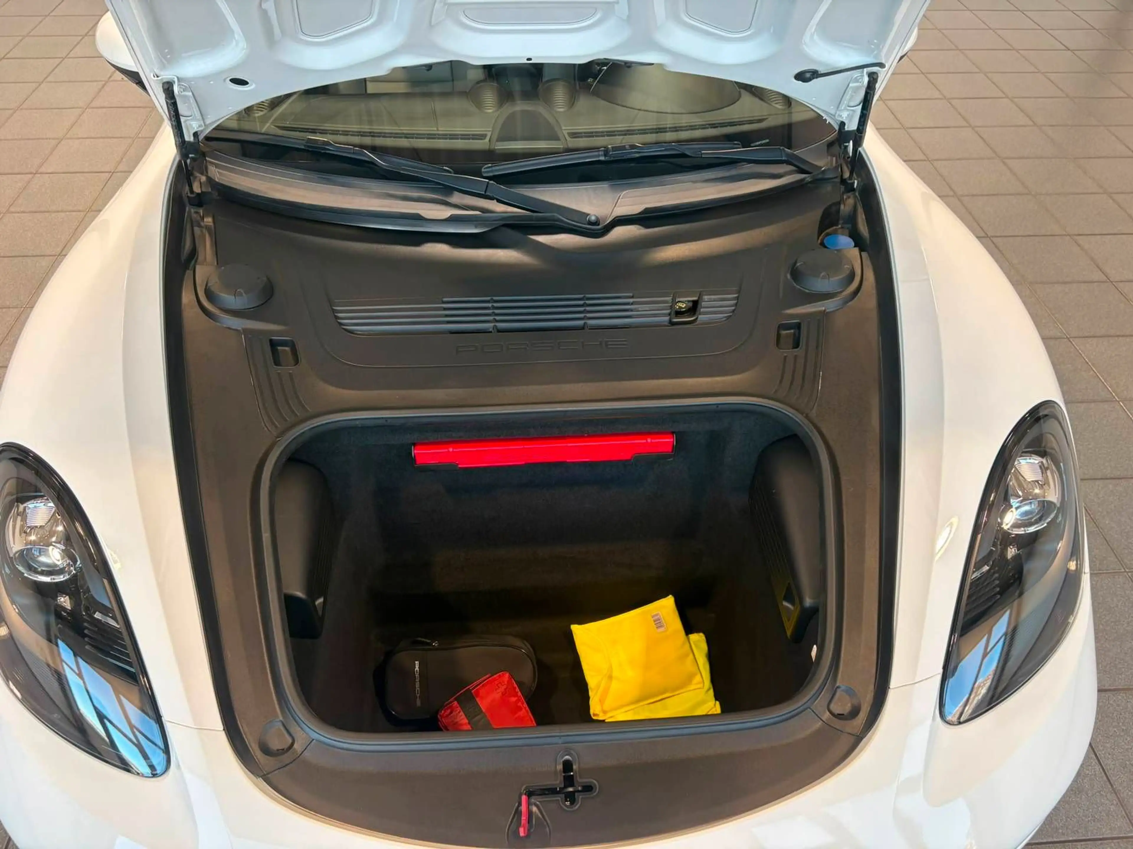 Porsche Boxster 718 Cayman / Boxster 2.0 Navi|CAM|Xenon|Sitzhzg. — photo 6