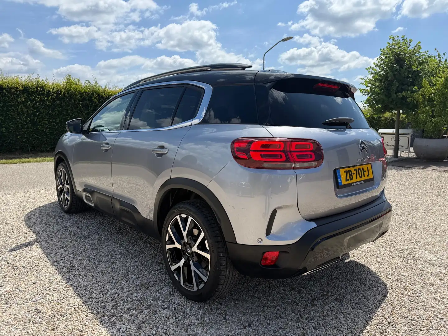 Citroen C5 Aircross 1.2 PureTech Business Plus Org. NL | 1e Eigenaar | Grau - 2