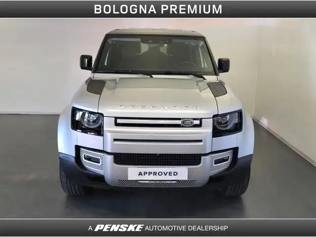 Land Rover Defender view 8