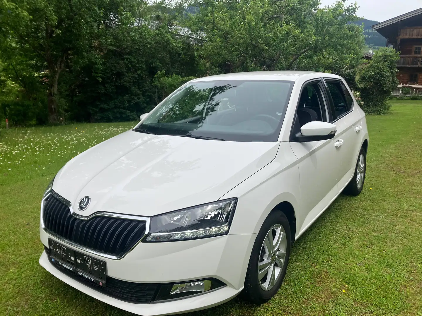 Skoda Fabia Ambition Weiß - 2
