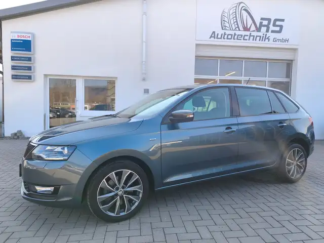 Skoda Rapid/Spaceback 1.Hand / AHK / Klimaaut. / Sitzh. / 8-Fach