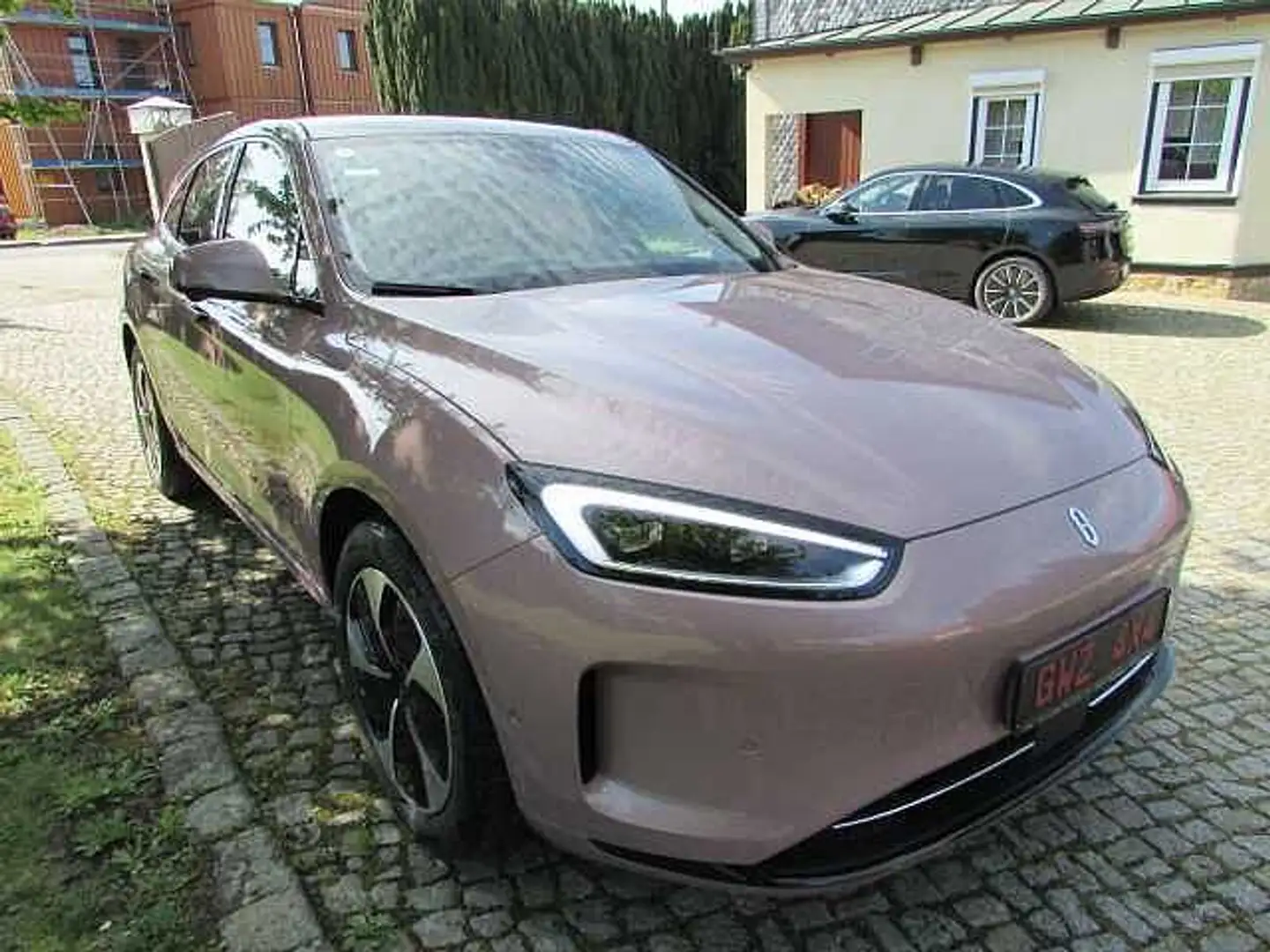 DFSK Seres 5 EV  530 km  Ultimate Executive Luxury High Perform Violett - 2